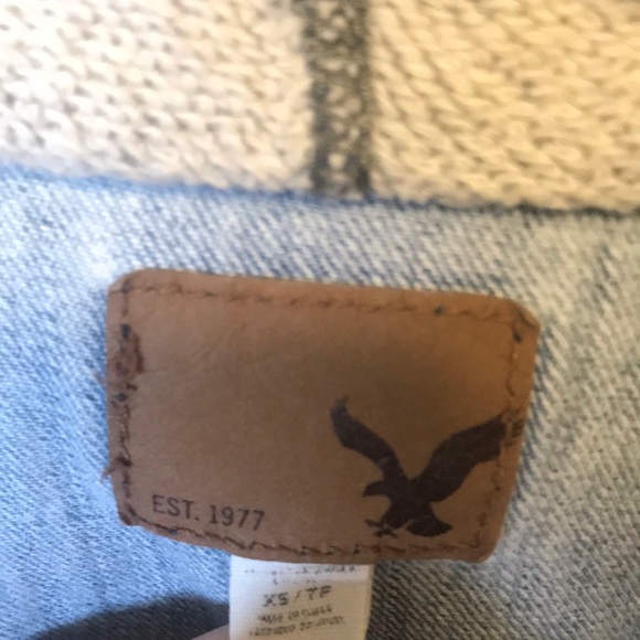 American Eagle Hooded Demin Jacket - Picture 3 of 3
